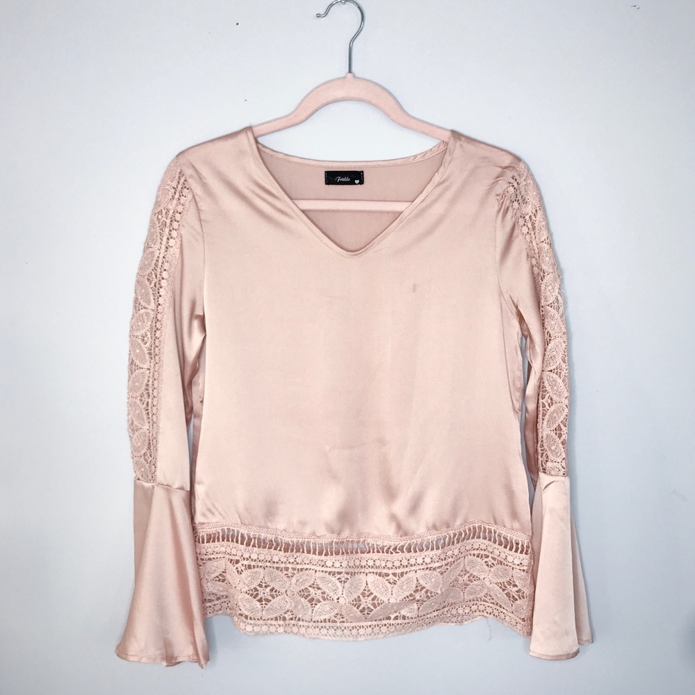 Fridda Lace Blouse